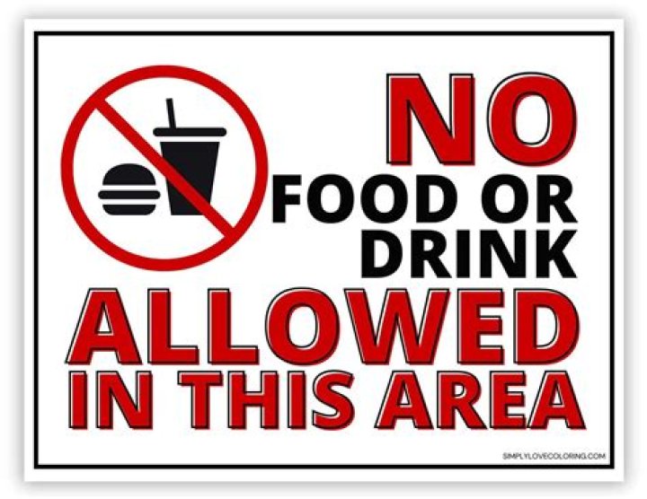 Are food and drinks allowed in the theater?
