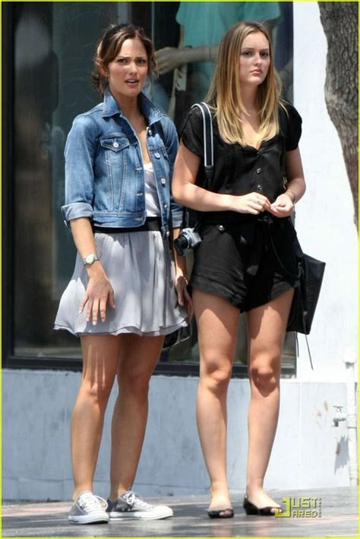 Are Minka Kelly and Leighton Meester friends?