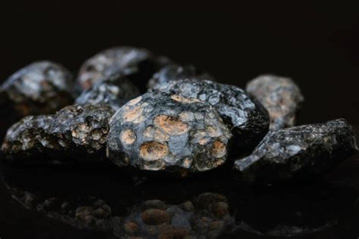 Are tektites valuable?