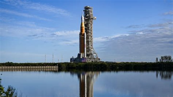 Can a Kerbal survive reentry?