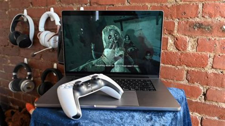 Can you game on a MacBook?