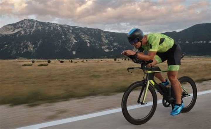 Can you use aero bars in triathlon?