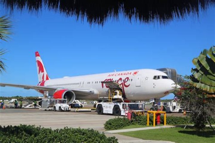 Does Allegiant airlines fly from Punta Gorda to Key West?