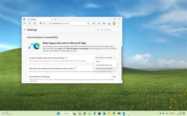How do I download IE on Windows 8?