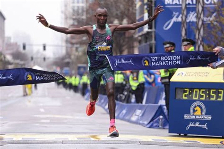 How do I track someone in the Boston Marathon?