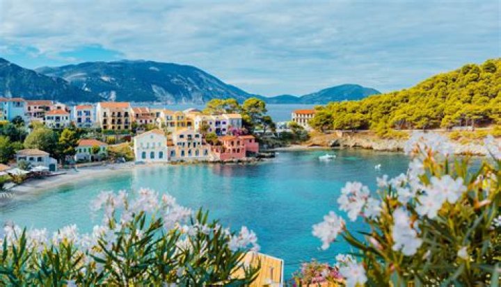 How do you get to Ionian Islands in Greece?