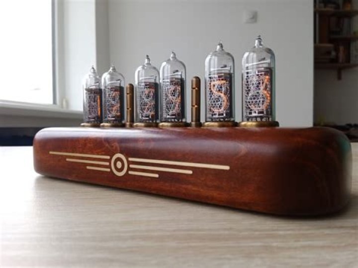 How long do Nixie tube clocks last?