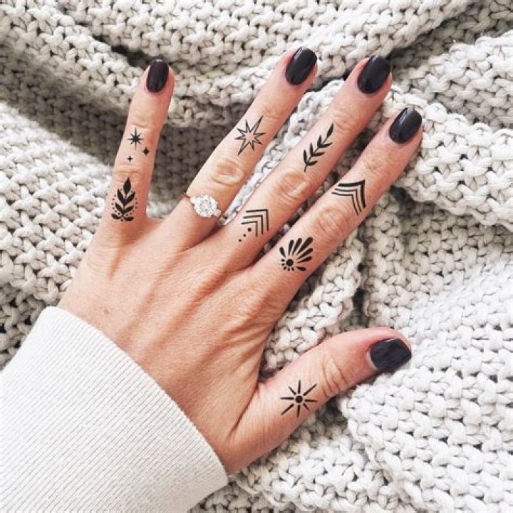 How long does it take for finger tattoos to fade completely?