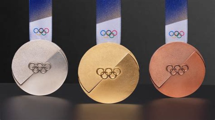 How many gold medals does Beijing have?