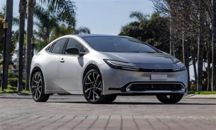 How many MPG does a 2000 Dodge Dakota get?