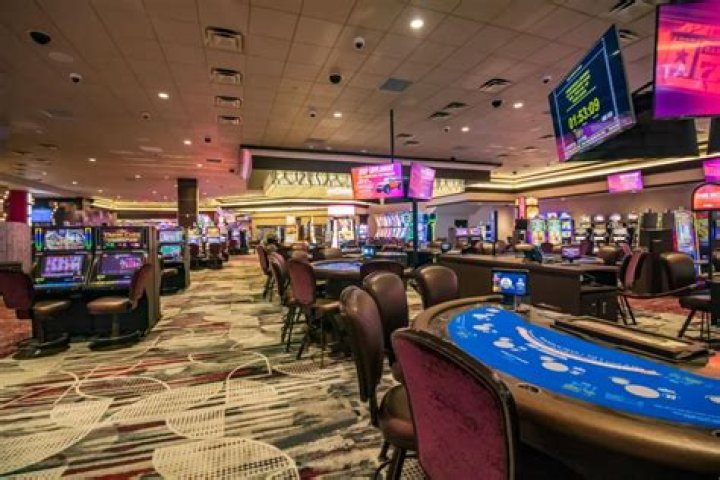 Is Greektown Casino smoke free?