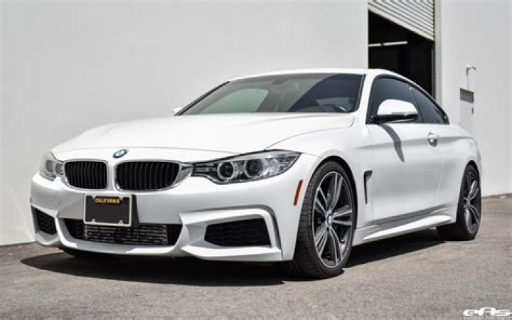 Is the BMW 435i Twin Turbo?
