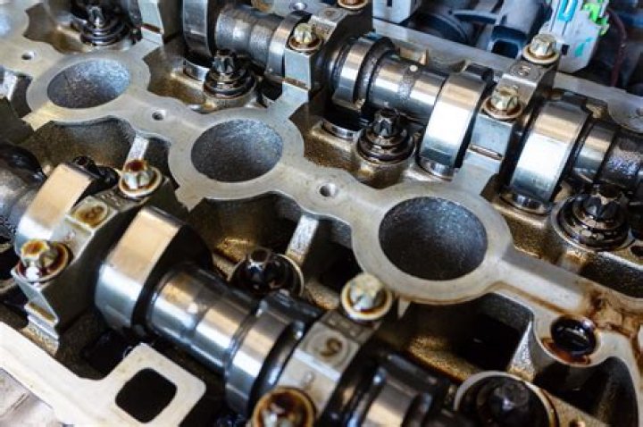 What does the exhaust camshaft solenoid do?