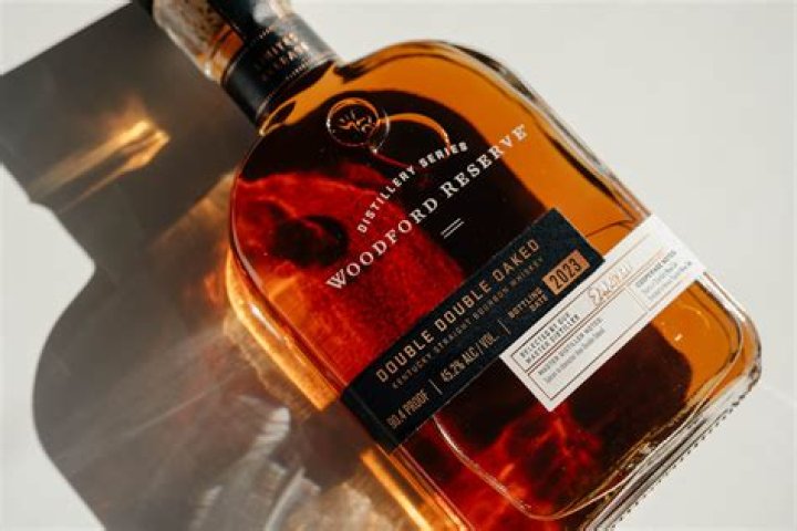 What flavor is honey bourbon?