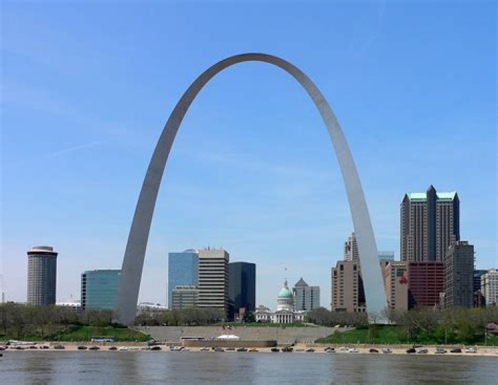 What is the famous Arch in St Louis?