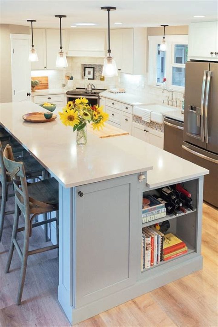 What is two tier kitchen island?