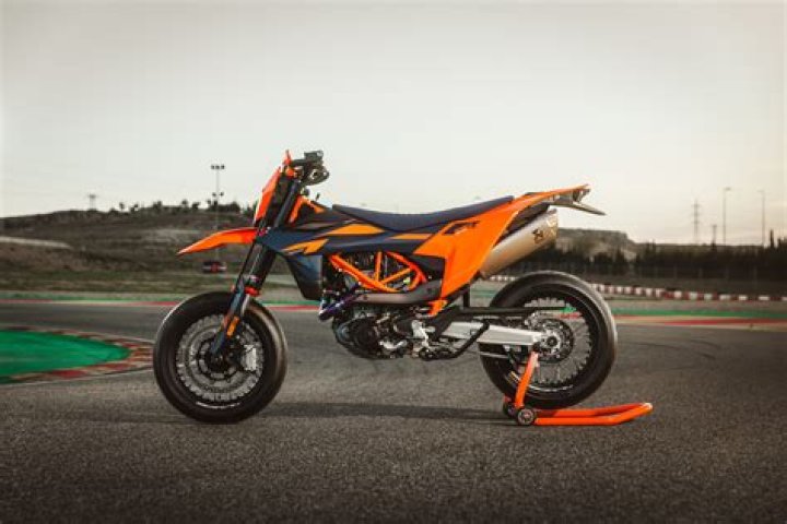 What makes the KTM 690 SMC your a supermoto?