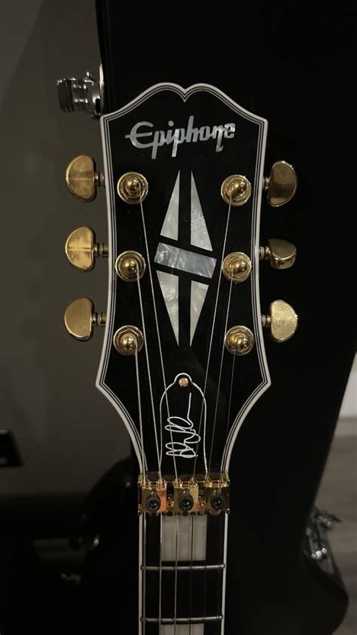 Where are Epiphone SG guitars made?
