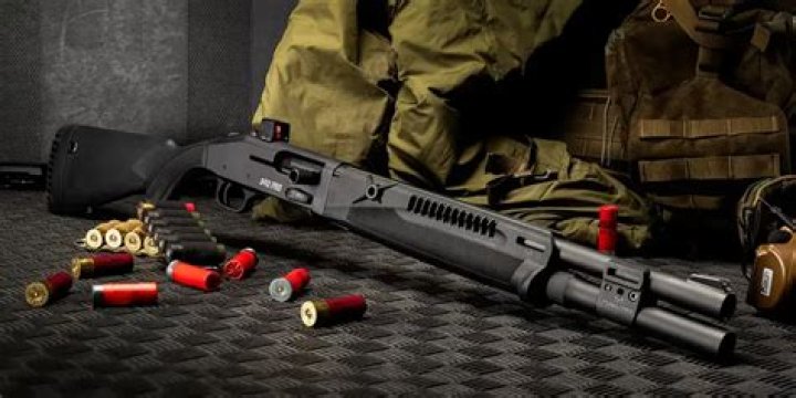 Who makes the best tactical semi automatic shotgun?